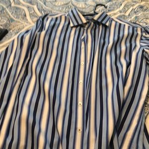 Mens XL Shaped Fit Bugatchi dress shirt